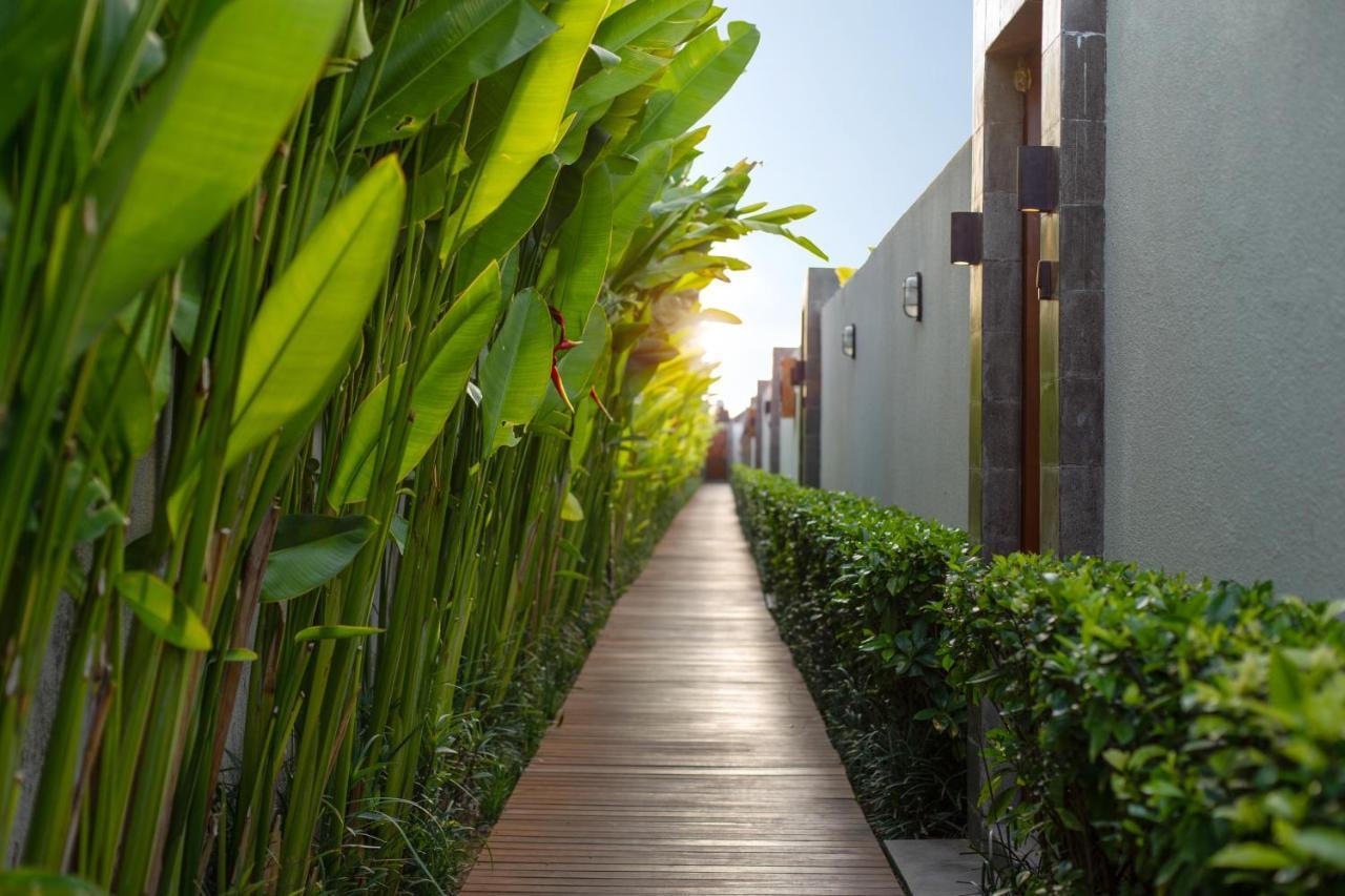 סמיניאק The Claremont Luxury Villas מראה חיצוני תמונה