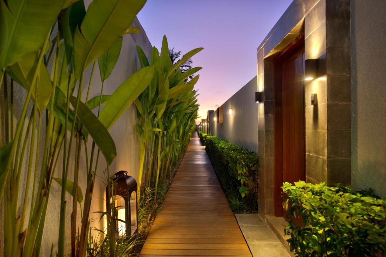סמיניאק The Claremont Luxury Villas מראה חיצוני תמונה