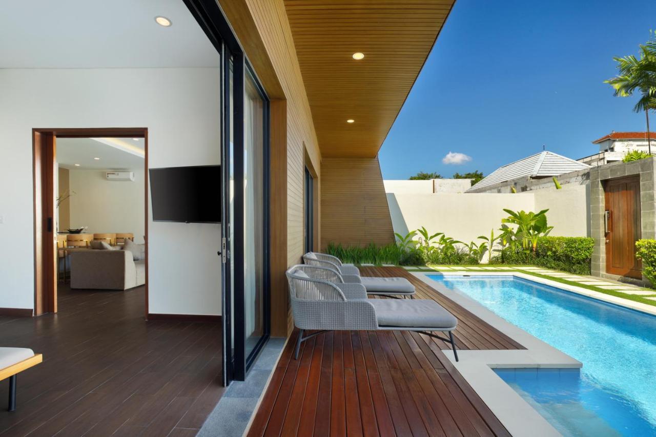 סמיניאק The Claremont Luxury Villas מראה חיצוני תמונה