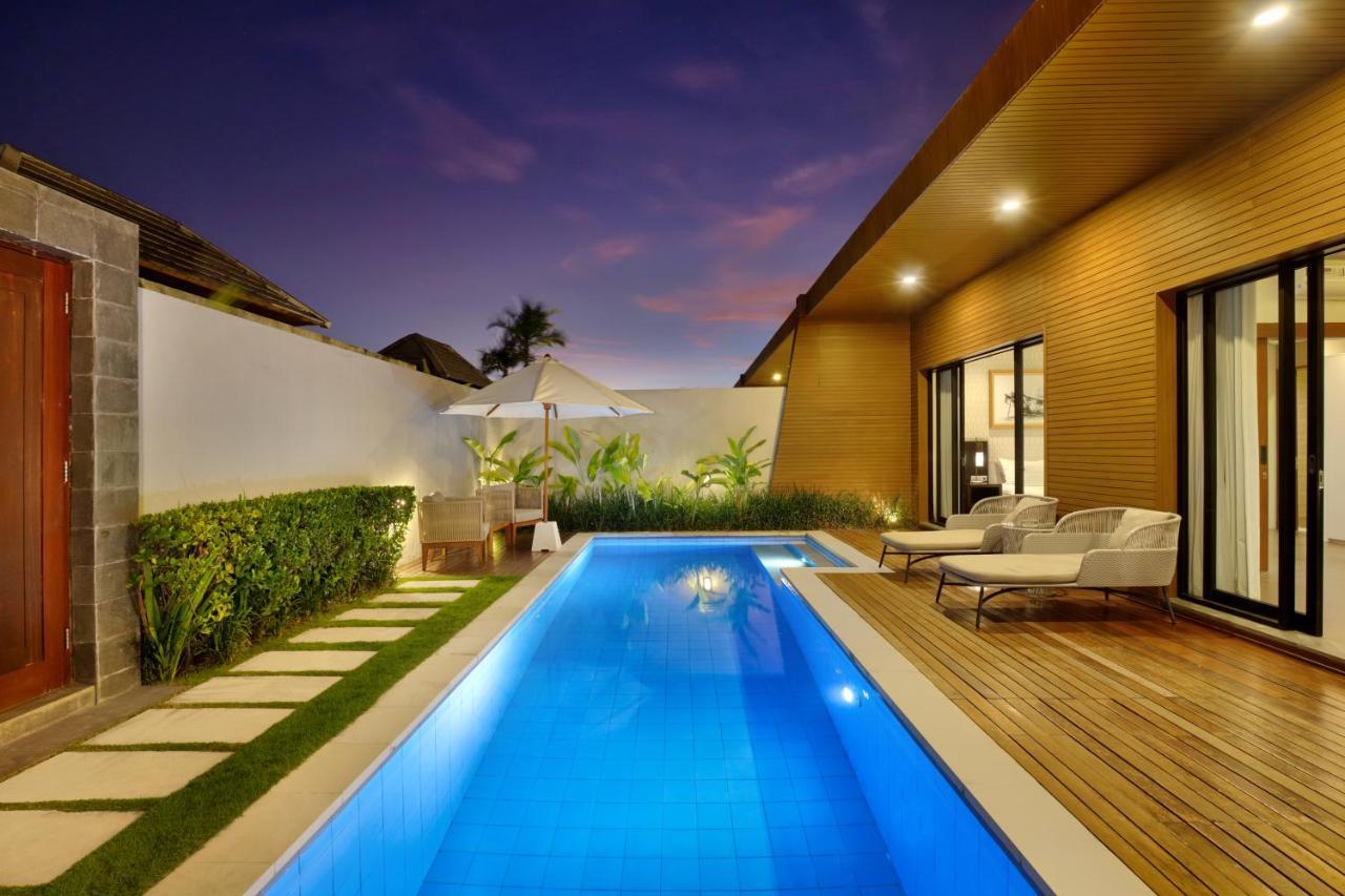 סמיניאק The Claremont Luxury Villas מראה חיצוני תמונה