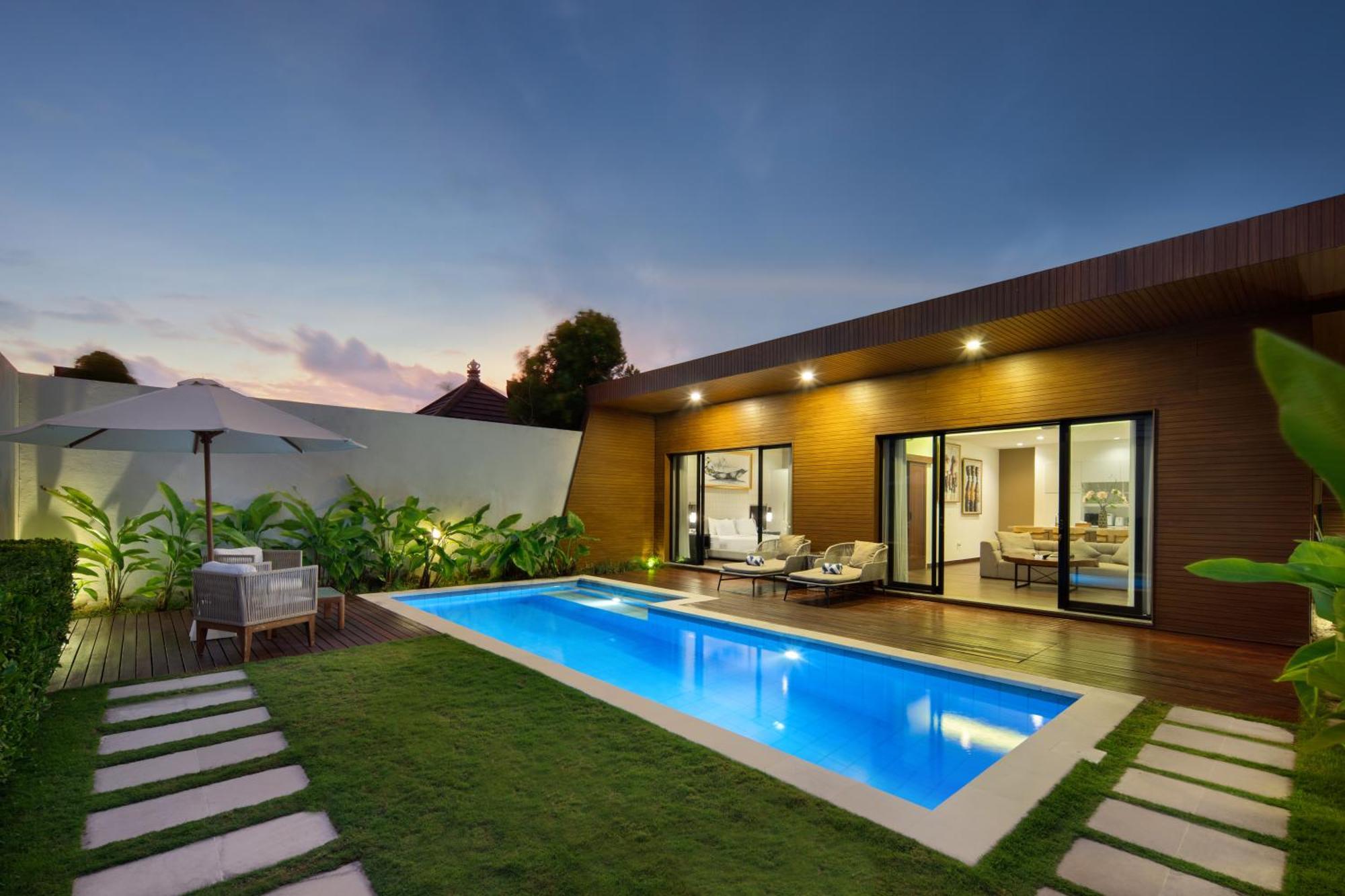 סמיניאק The Claremont Luxury Villas מראה חיצוני תמונה