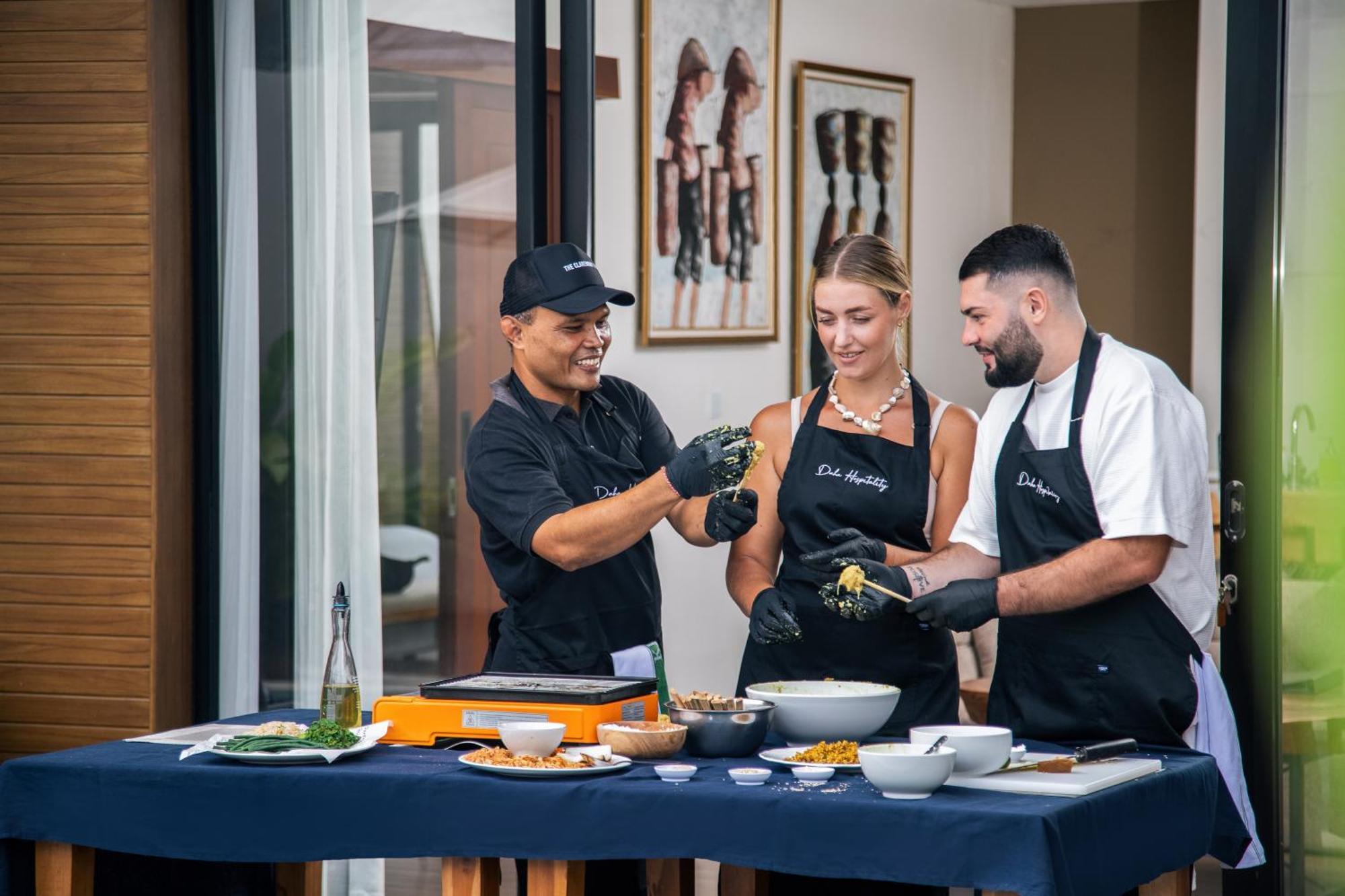 סמיניאק The Claremont Luxury Villas מראה חיצוני תמונה
