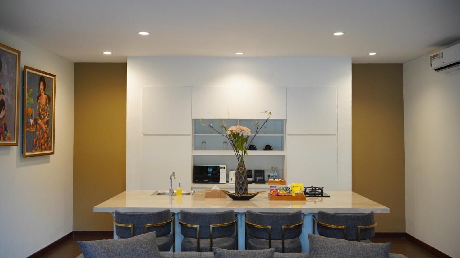 סמיניאק The Claremont Luxury Villas מראה חיצוני תמונה