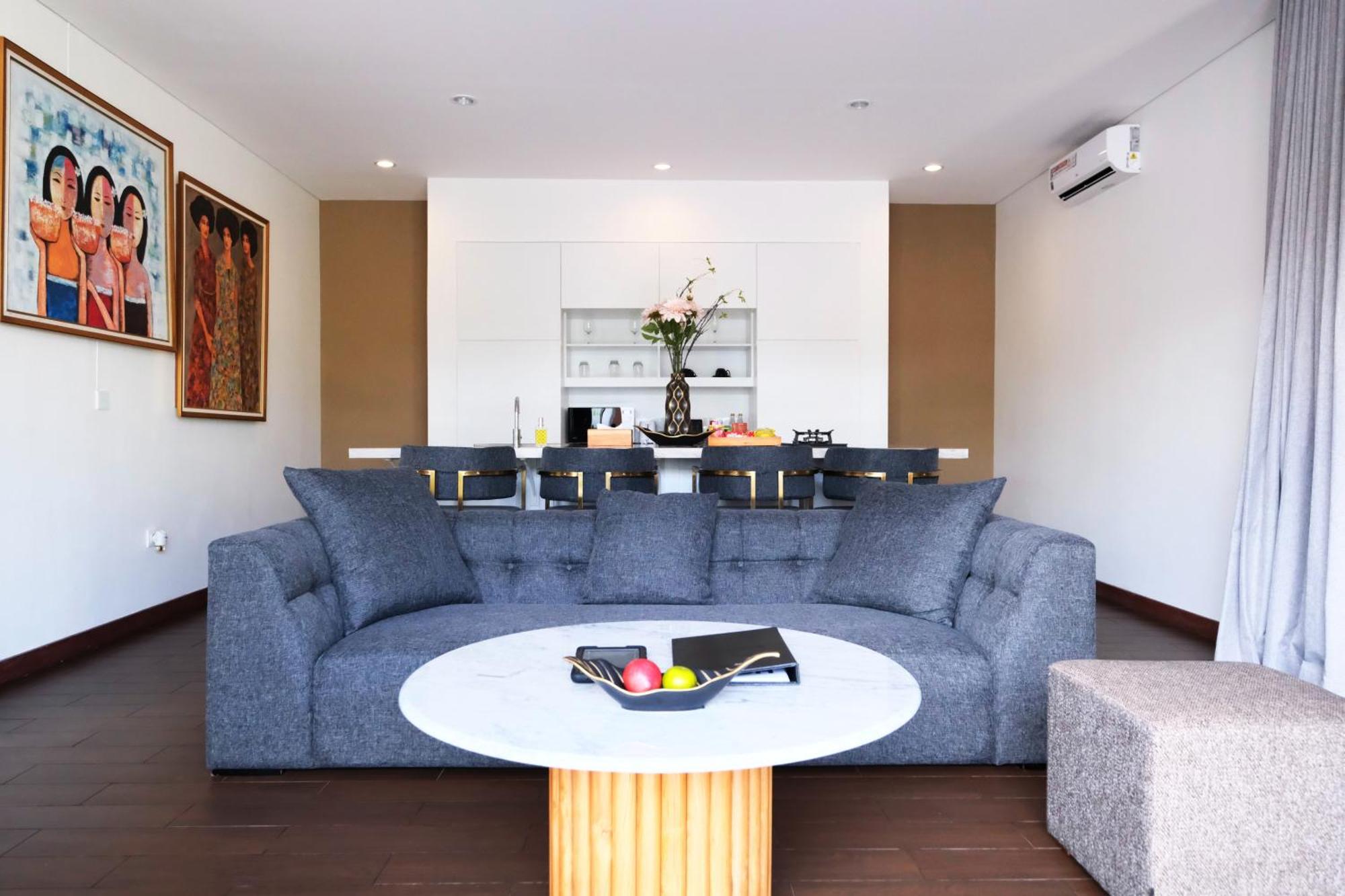 סמיניאק The Claremont Luxury Villas מראה חיצוני תמונה