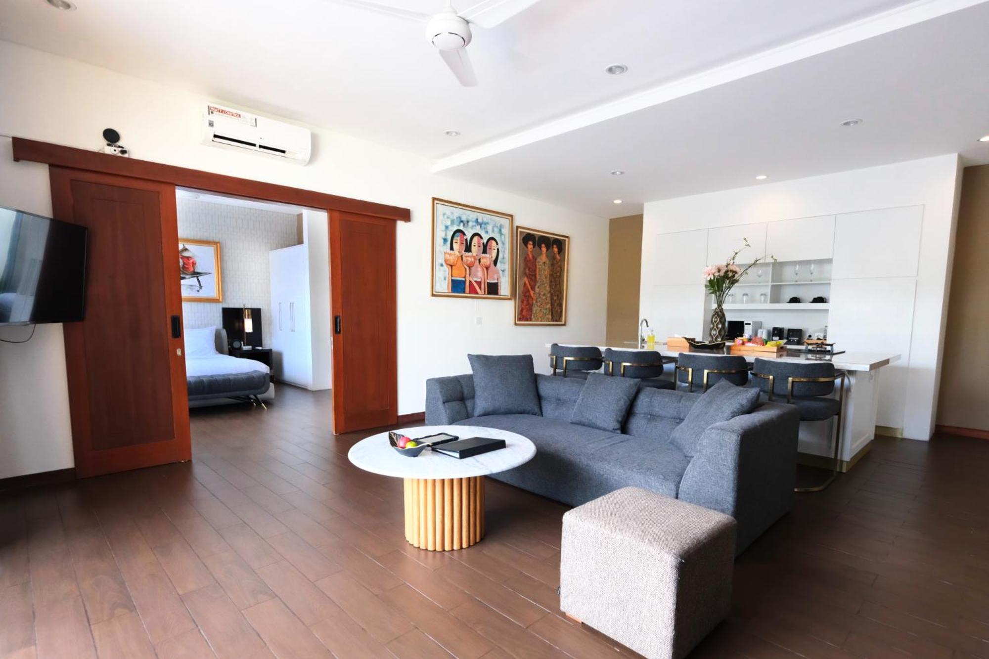סמיניאק The Claremont Luxury Villas מראה חיצוני תמונה
